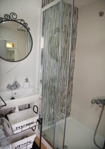 interior-bany-petit-dutxa